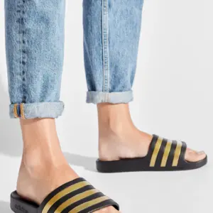 Adilette aqua oro nero - EG1758